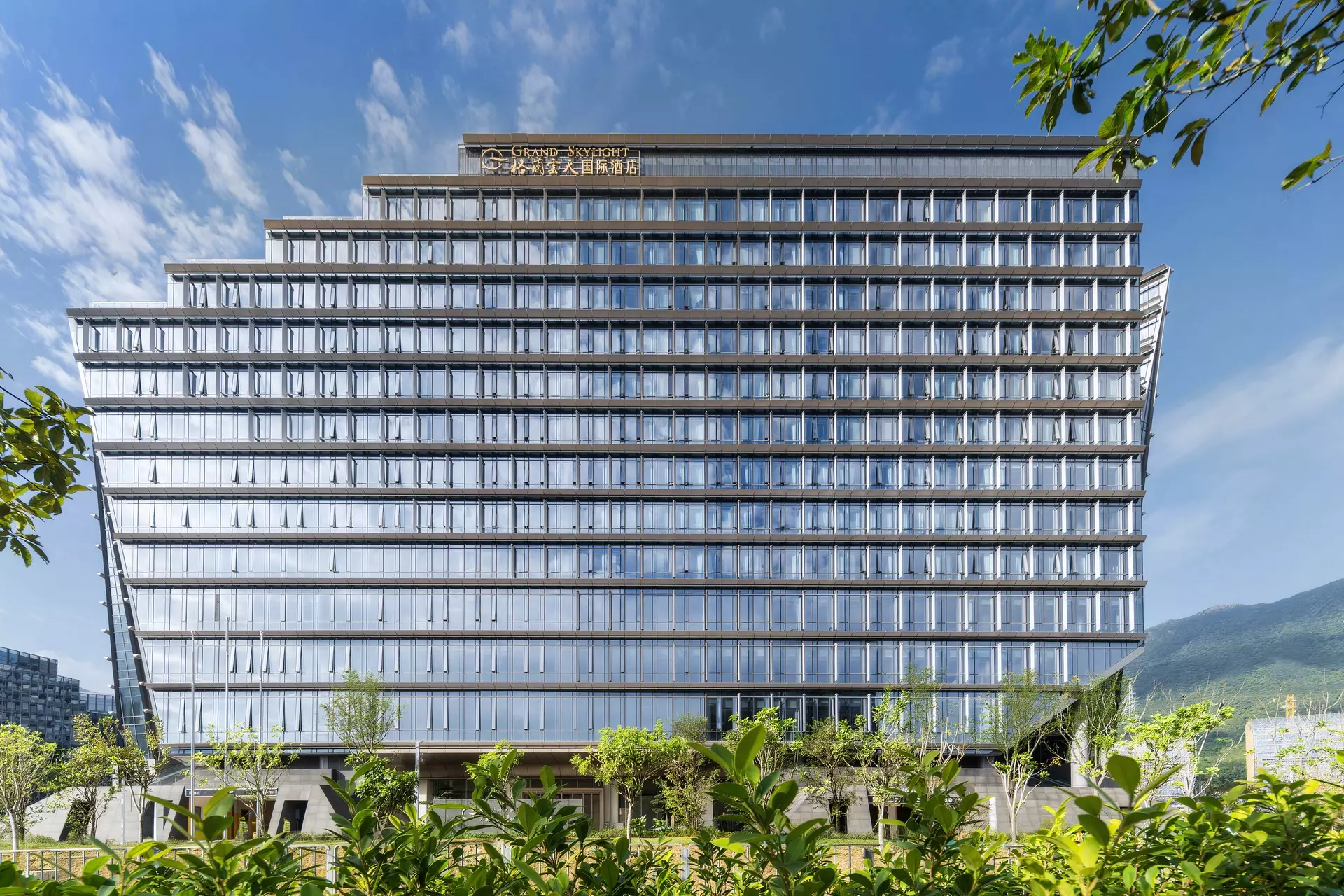 Grand Skylight Hotel | Where Contemporary Business Luxury Meets Bespoke Architectural Millwork